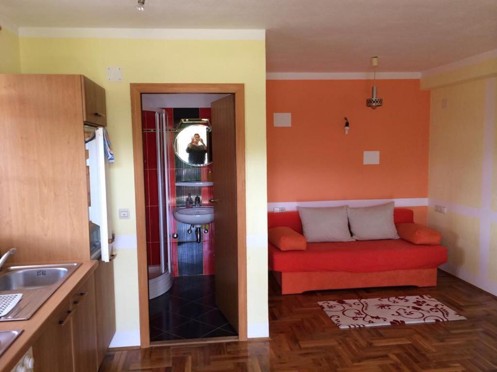 Apartman Put Svete Kate Raslina Exteriér fotografie